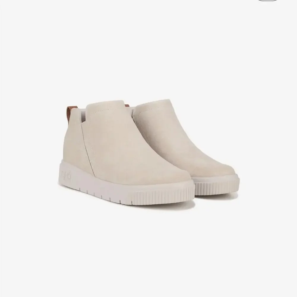 RYKA High Top Sneaker Booties Cream Suede Hidden Wedge Heel Size 8M Activewear